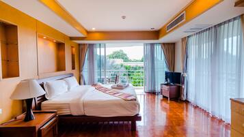 Family Suite 3 Bedrooms with Garden View | In-room safe, desk, iron/ironing board, rollaway beds