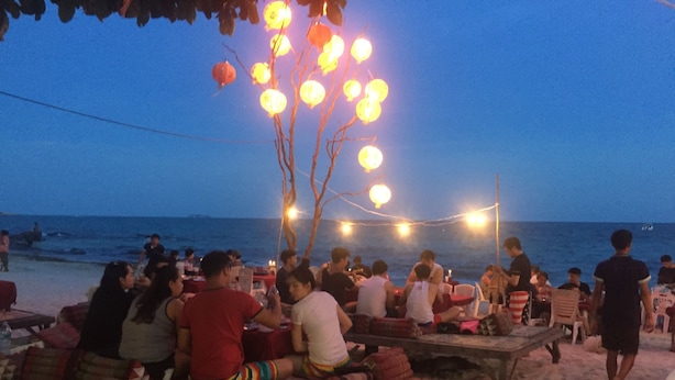 Unclassified image, 1 of 46, button - Sea Breeze (Rayong)