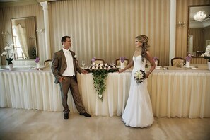 Innenbereich für Hochzeiten