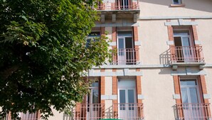 Uklassifisert bilde, 3 av 44, knapp