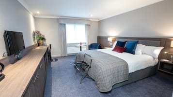 Standard Double or Twin Room, 1 King Bed | In-room safe, desk, free WiFi, bed sheets