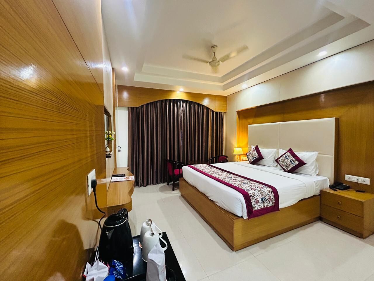 Deluxe Double Room, 1 King Bed