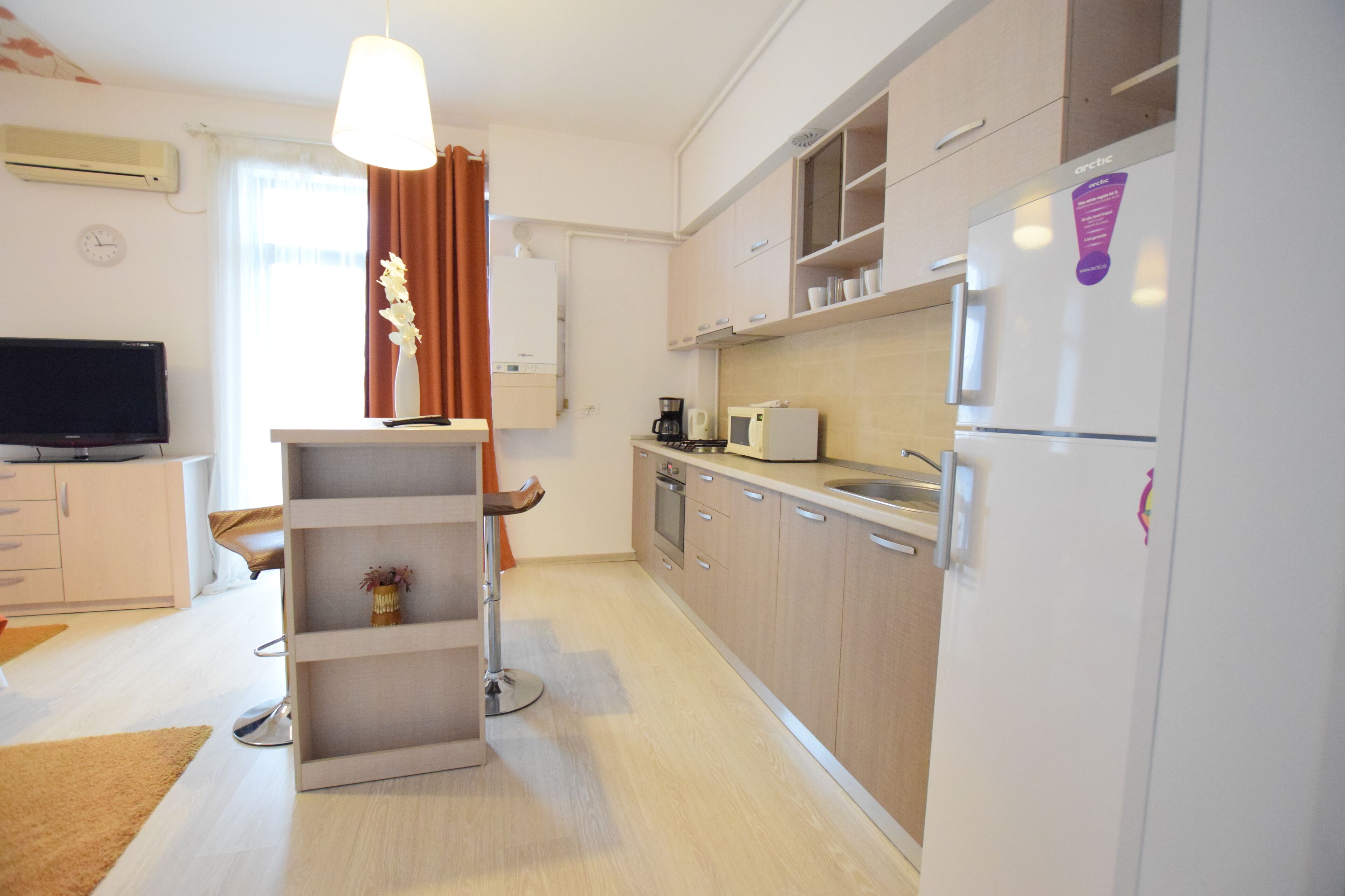 studio 50 with balcony | private kitchen | fridge, microwave, stovetop, coffee/tea maker