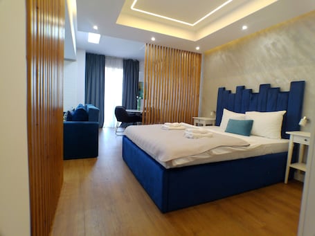 Sistema de insonorización, tabla de planchar con plancha y wifi gratis . Upground Residence Apartments