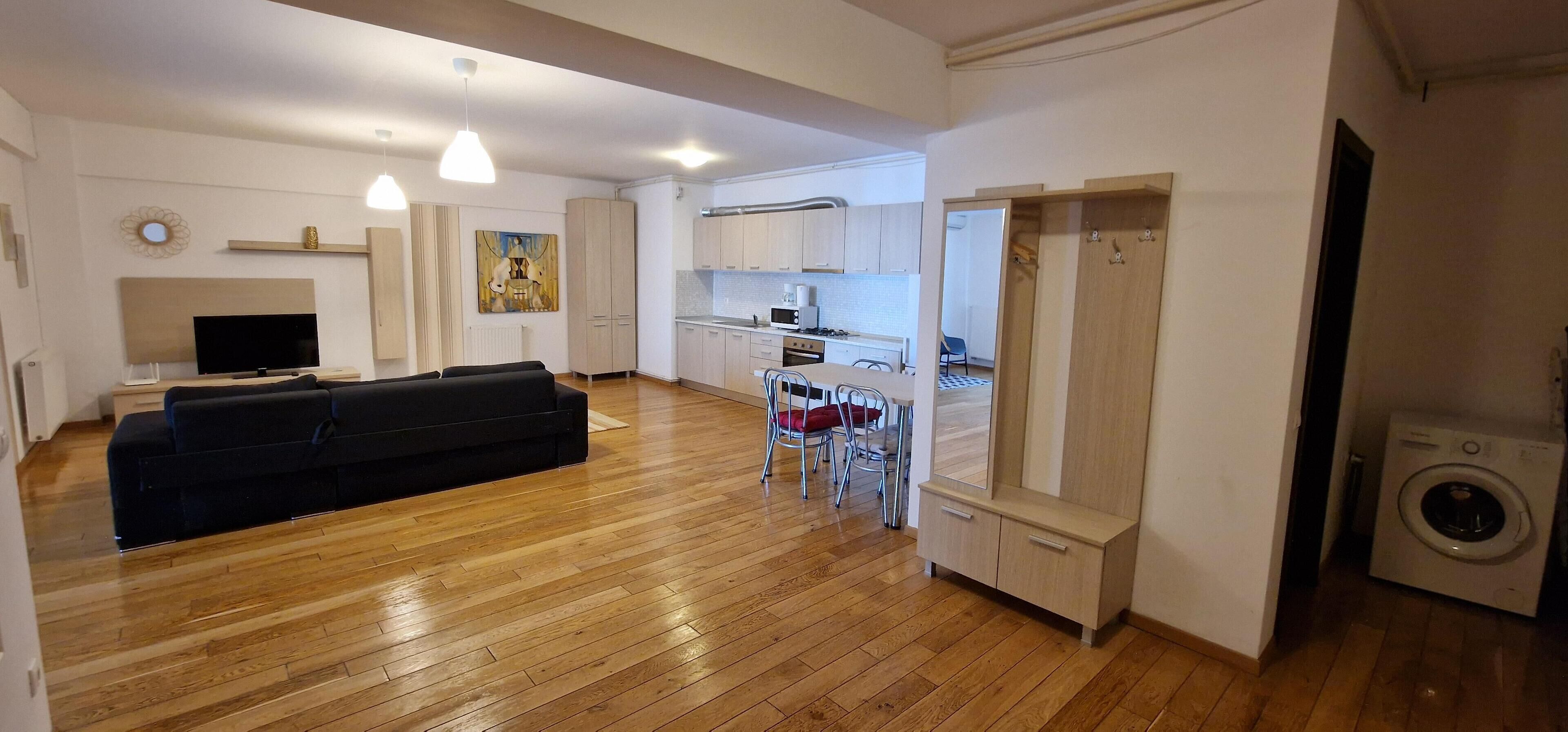 apartament 1 bedroom b134 | living area | led tv