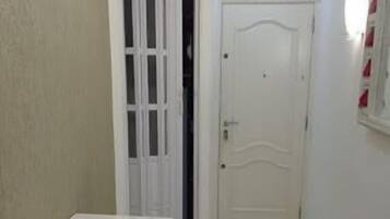 Traditional Apartment | Hallway