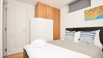 Apartament Deluxe | 1 dormitori, roba de llit hipoal·lergògena i cortines opaques