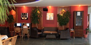 Apartment | Living area | LCD TV - Candan Apart (Marmaris)