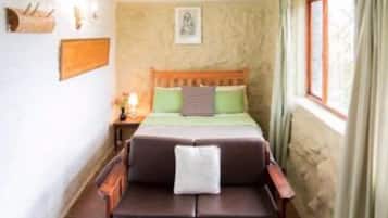 3 bedrooms, iron/ironing board