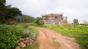 Exterior - Kliphuis Stone Cottage (Tulbagh)