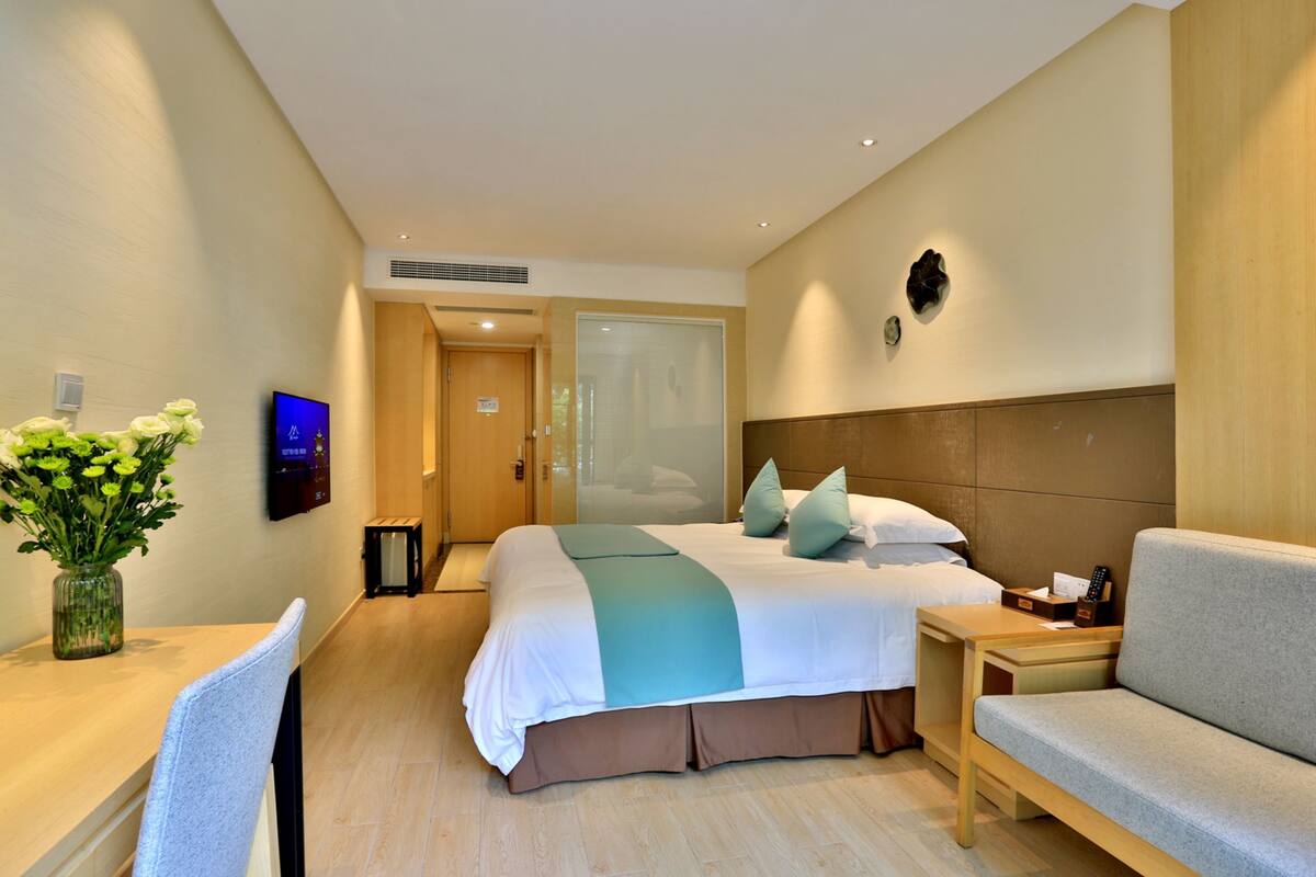Superior Twin Room With Balcony