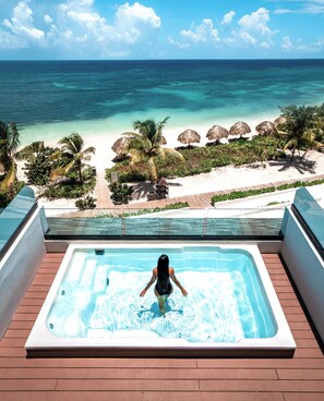 Junior Suite with Plunge Pool Ocean Front | Premium bedding, minibar, in-room safe, free WiFi - Excellence Oyster Bay - Adults Only All Inclusive (Falmouth)