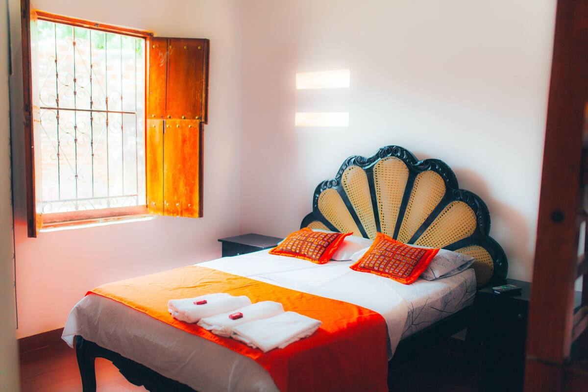 1 bedroom, premium bedding, desk, free WiFi