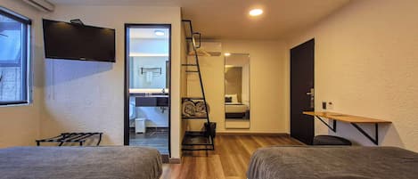 Double Room, 1 Double Bed