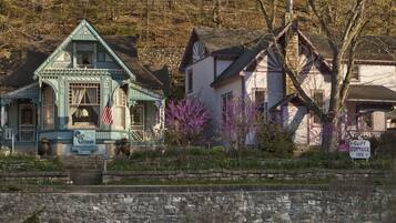 Overnatningsstedets indgangsparti