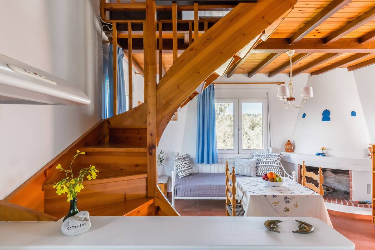 Duplex família, lareira | Detalhe da parte interna