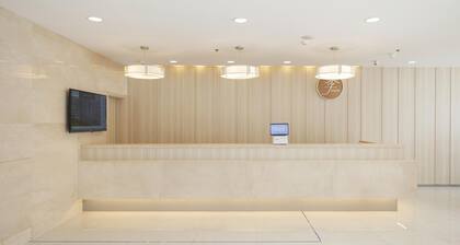 Ji Hotel