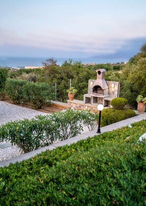 Villa, 4 slaapkamers, uitzicht op zee (Mint) | Uitzicht op de tuin