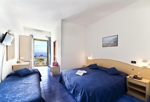 Room - Riva Del Sole (Forio)