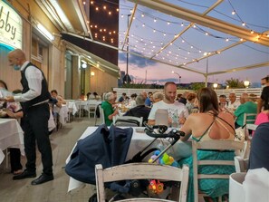 Outdoor dining - Nettuno (Soverato)