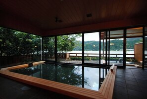 Spa - Kinosaki Maruyamagawa Ginka (Toyooka)