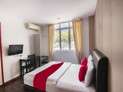 OYO 89891 1st Inn Hotel Subang