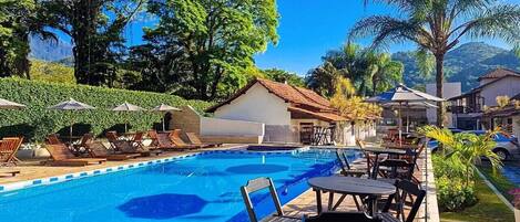 Alberca al aire libre