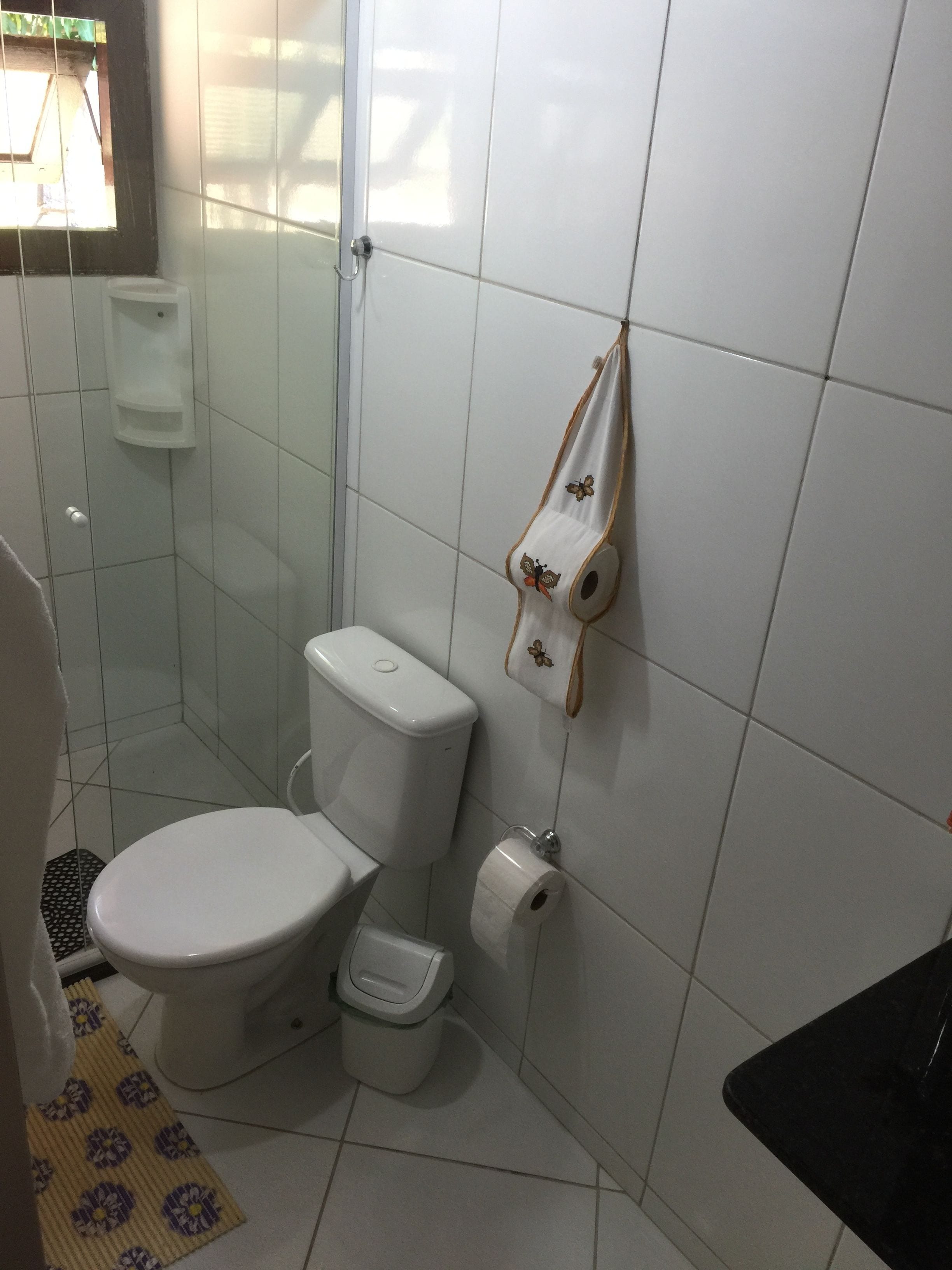 chalet, 2 bedrooms | bathroom | shower, free toiletries, hair dryer, towels