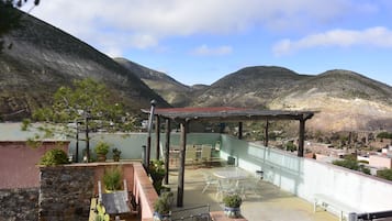 Vista a la montaña