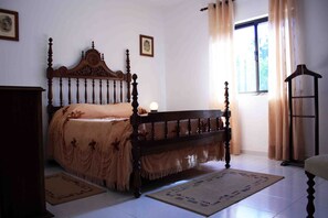 3 chambres, fer et planche Ă repasser, lit parapluie, Wi-Fi gratuit