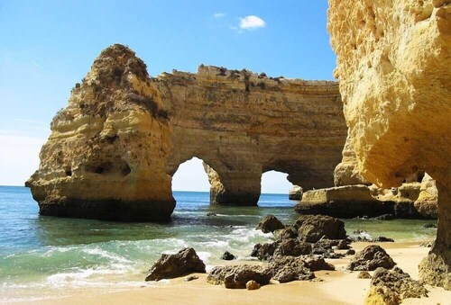 Large private villa, saltwater pool, great holiday in the Algarve