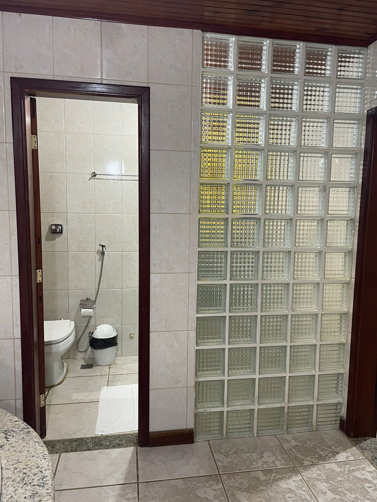 suite master | minibar, wifi, bed sheets