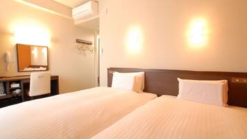 Escritorio y espacio para trabajar con laptop