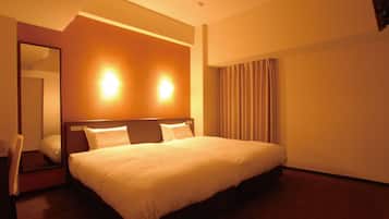 Twin Room, Non Smoking (Universal) | Desk, laptop workspace, soundproofing, free WiFi