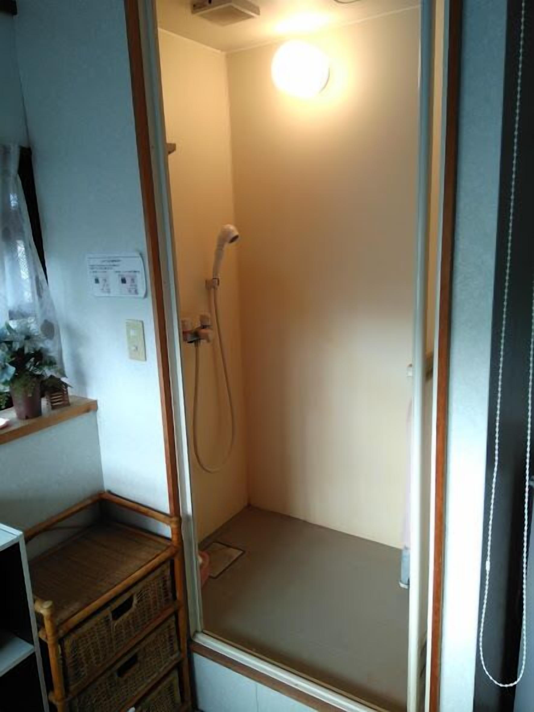 浴室淋浴間