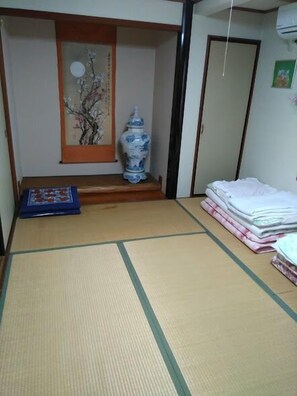 Japanese Style Room for 2 people, No.2 | Free WiFi - Guesthouse Arita (Arita)