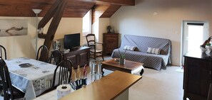 Interior - Lakeside Eguzon-Chantome, charming Cottage *** ideal 2/4 people, beach 500m (Saint-Plantaire)