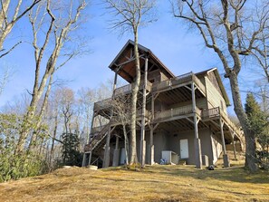 Exterior - PANORAMIC Views!- EVCharging, 2 Primary Suites, +location, stocked kitchen! (Boone)