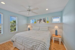 4 chambres, fer et planche à repasser, Wi-Fi gratuit, draps fournis