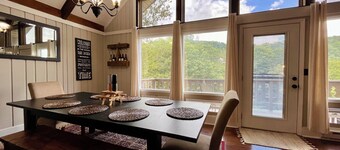 Mariah Skiways Chalet Condo on Carolina Caribbean Slope w/Magic Carpet ski lift!