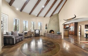 Interior - The Red Bird Sanctuary (Scottsdale)