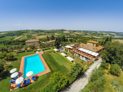 Toskanische Apart für 4/5 Personen, WIFI, AIR-CO, SW-POOL, alle Annehmlichkeiten auf dem Land