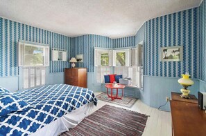 4 chambres, fer et planche à repasser, Wi-Fi, draps fournis