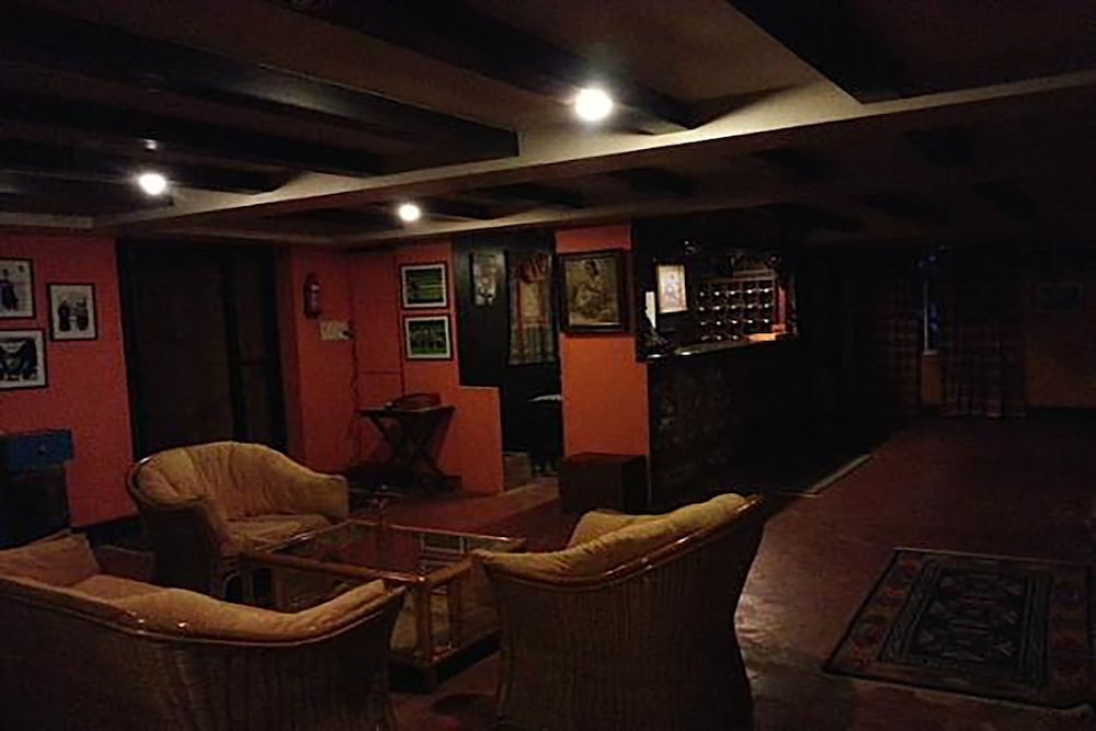 Mountain Lodges of Nepal - Lukla by null