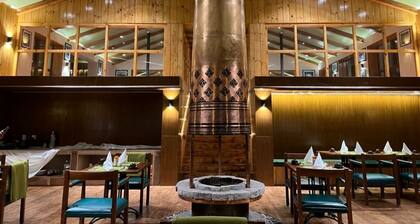 Mountain Lodges of Nepal - Phakding
