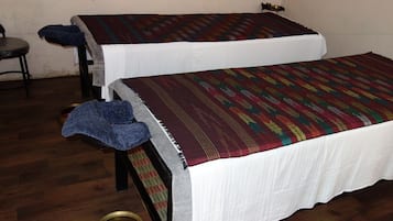 Couples treatment room(s)