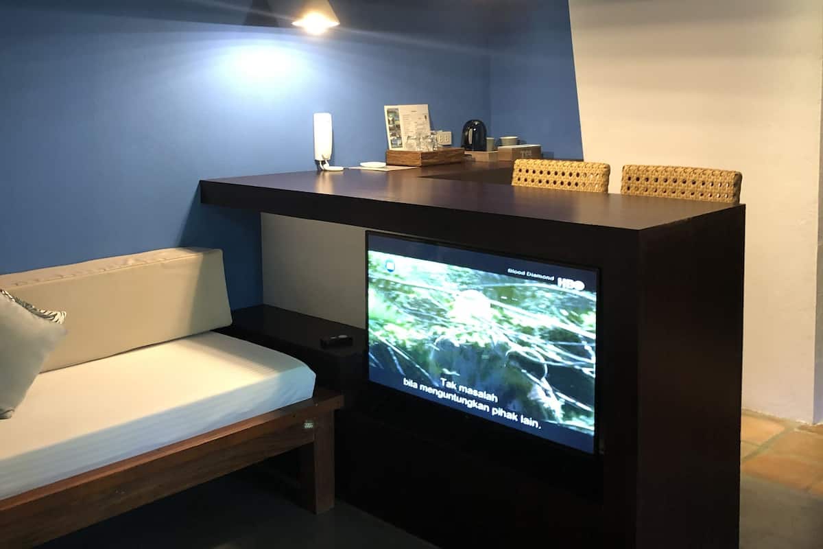 1 bedroom, minibar, in-room safe, desk