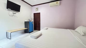 Superior Room | Free WiFi, bed sheets