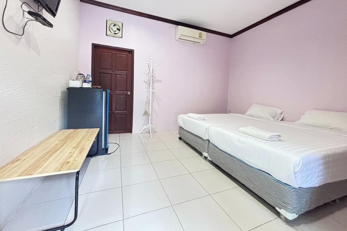 Superior Room | Free WiFi, bed sheets