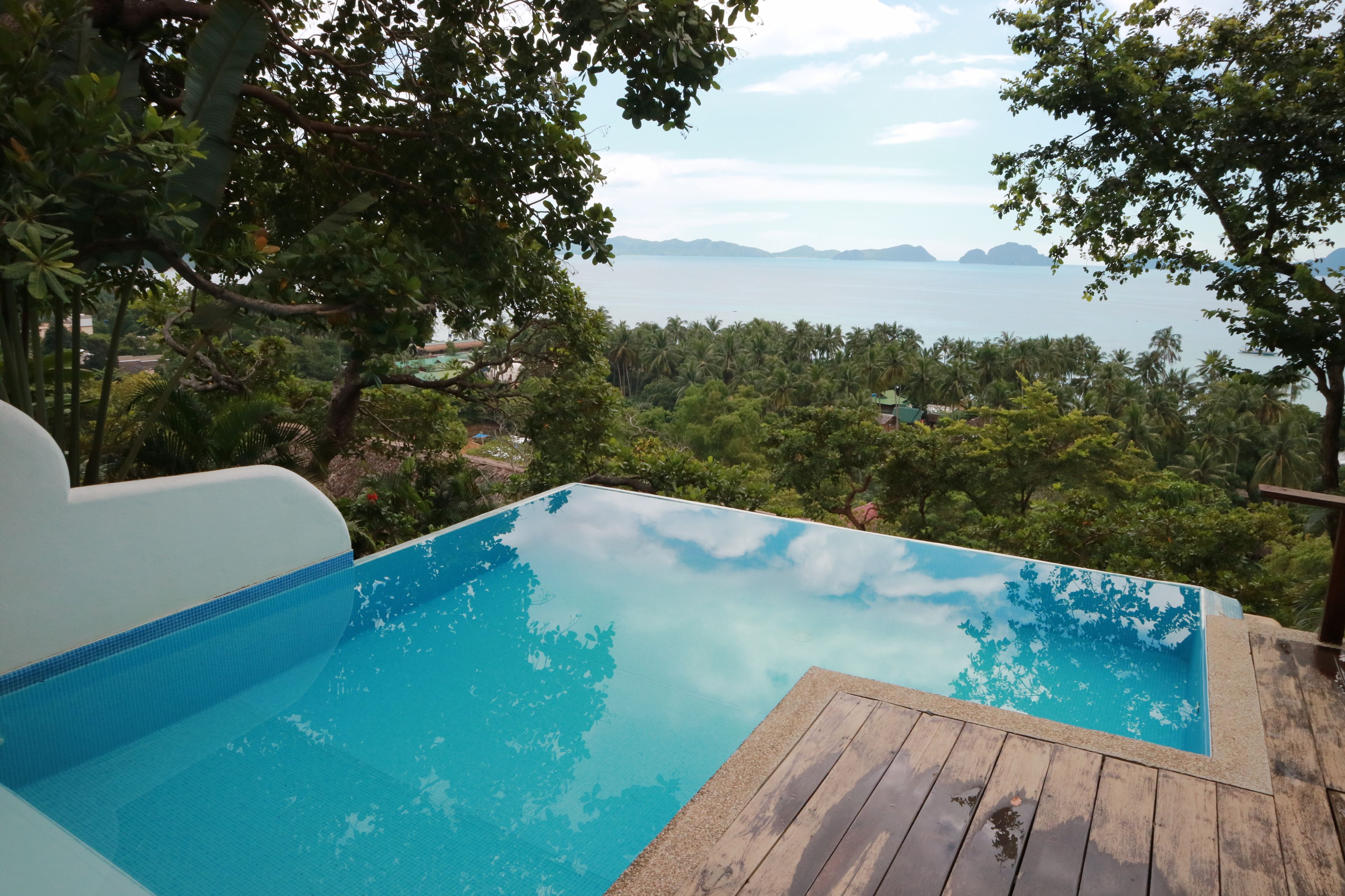 deluxe villa | terrace/patio